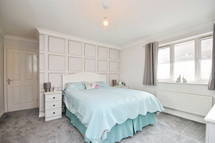 4 Bedroom Detached House For Sale In Valley Road, Braintree, CM7