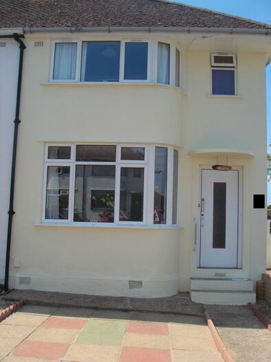 3 Bedroom Semi-Detached House To Rent In Botley, Oxford, OX2