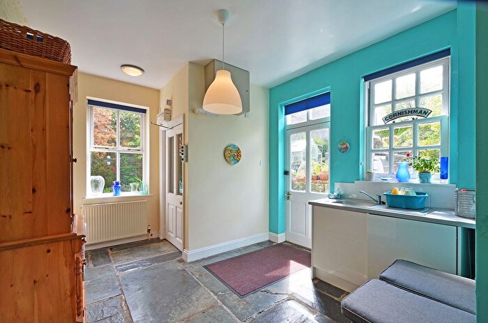 4 Bedroom Detached House For Sale In New Road, Liskeard, PL14