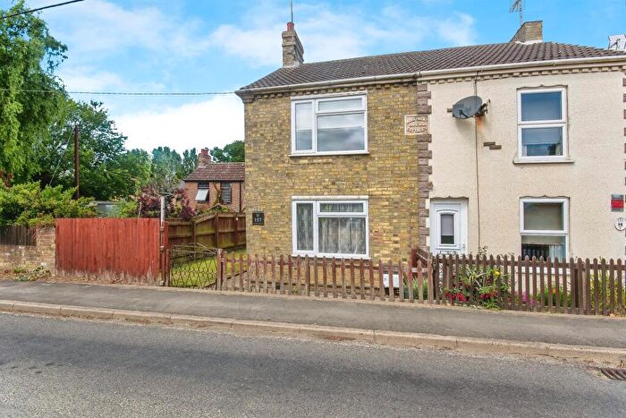 3 Bedroom Semi-Detached House For Sale In Fridaybridge Road, Elm, Wisbech, PE14