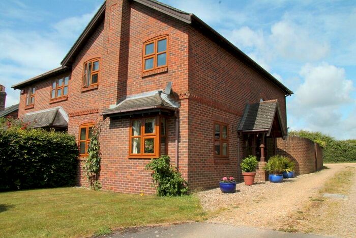 3 Bedroom Semi-Detached House To Rent In Trampers Lane, North Boarhunt, PO17