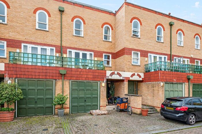 4 Bedroom Terraced House To Rent In St. Edmund's Square, Barnes, SW13