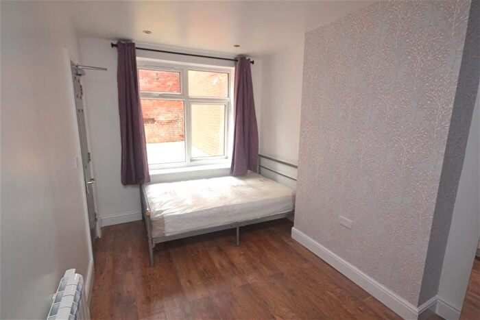 Studio To Rent In London Road, Reading, Berkshire, RG1