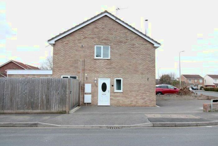 3 Bedroom Property To Rent In Magdalen Way, Weston-Super-Mare, BS22