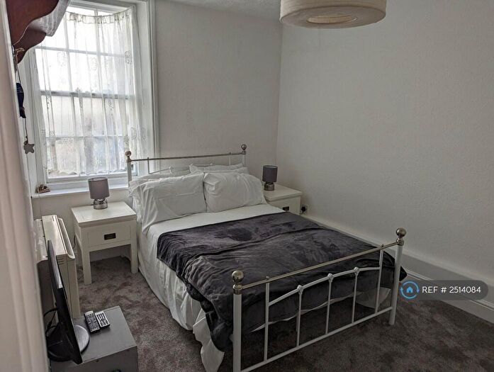 1 Bedroom Flat To Rent In Russell House, Cromer, NR27