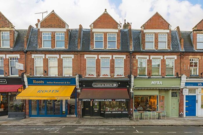 1 Bedroom Flat For Sale In High Street, Teddington, TW11