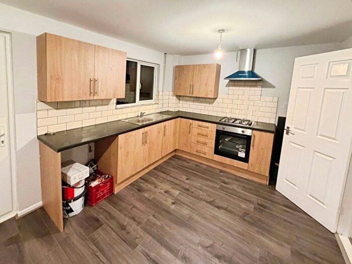 3 Bedroom Terraced House To Rent In Highbrook Close, Wolverhampton, West Midlands, WV9
