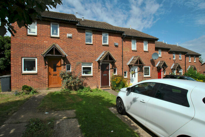 2 Bedroom Terraced House To Rent In Byron Close, Hitchin, SG4