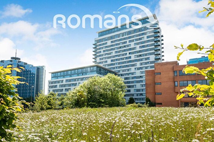 2 Bedroom Apartment For Sale In Alencon Link, Basingstoke, Hampshire, RG21