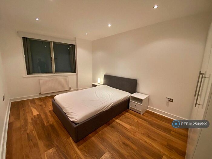 1 Bedroom Flat To Rent In Coliseum, London, N8