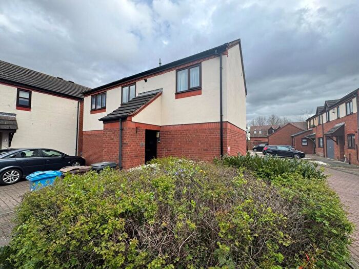 1 Bedroom End Of Terrace House To Rent In Halyard Croft, Hull, HU1