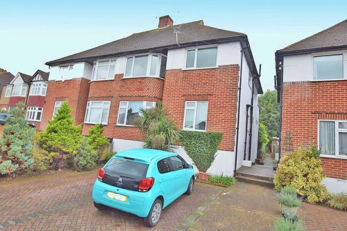 2 Bedroom Maisonette To Rent In Wordsworth Road, Penenden Heath, Maidstone, ME14