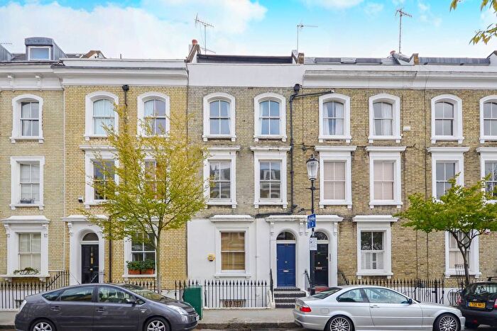 2 Bedroom Flat To Rent In Ifield Road, Chelsea, London, SW10