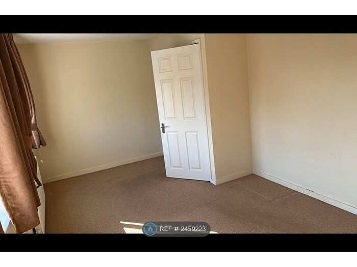 2 Bedroom Maisonette To Rent In Coventry Road, Sheldon, Birmingham, B26