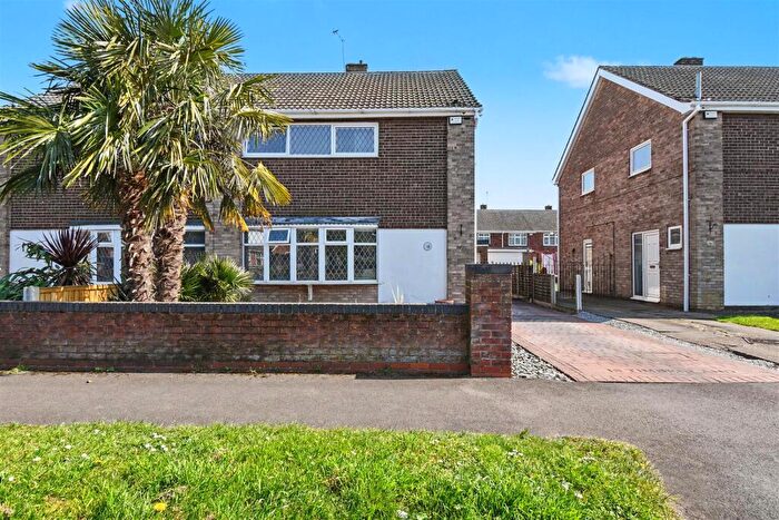 3 Bedroom House For Sale In Timberland, Scunthorpe, DN16