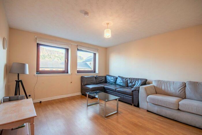 2 Bedroom Flat To Rent In L &#; St Leonards Street, Edinburgh, EH8