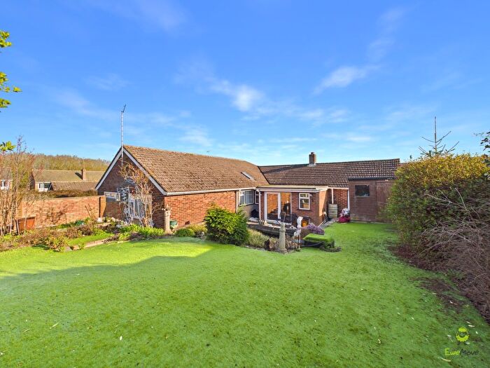 2 Bedroom Semi-detached Bungalow For Sale In Beacon Drive Bean, Bean, Dartford, Kent, DA2