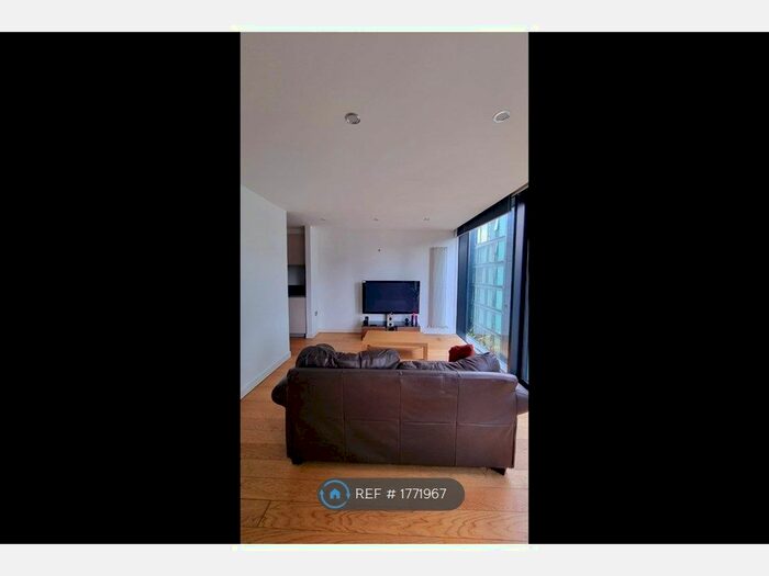 1 Bedroom Flat To Rent In Simpson Loan, Edinburgh, EH3