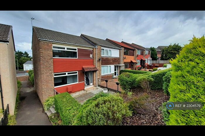 2 Bedroom Semi-Detached House To Rent In Foxbar Drive, Paisley, PA2