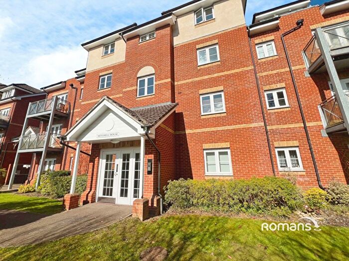 2 Bedroom Flat To Rent In Mitchell House, Coopers Rise, High Wycombe, HP13