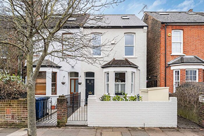3 Bedroom Terraced House For Sale In Green Avenue, Northfields, Ealing, W13