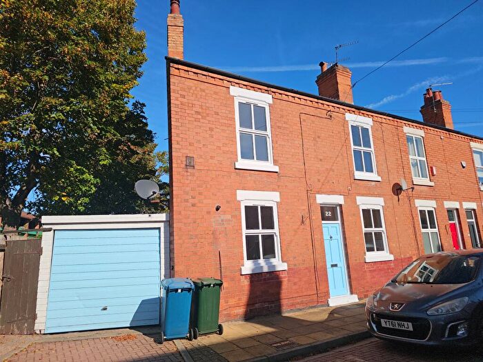 3 Bedroom End Of Terrace House To Rent In Highfield Grove, West Bridgford, NG2