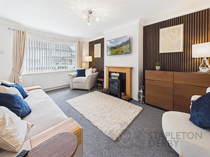 3 Bedroom Semi-Detached House For Sale In Harrison Drive, Rainford, St. Helens, WA11