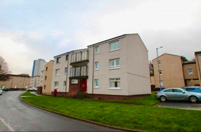 1 Bedroom Apartment To Rent In Holmscroft Avenue, Greenock, PA15