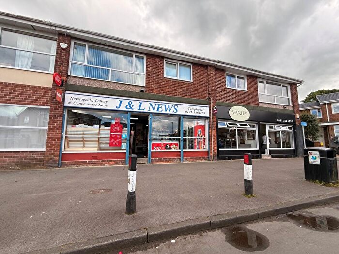 2 Bedroom Apartment To Rent In Willowtree Avenue, Gilesgate, DH1