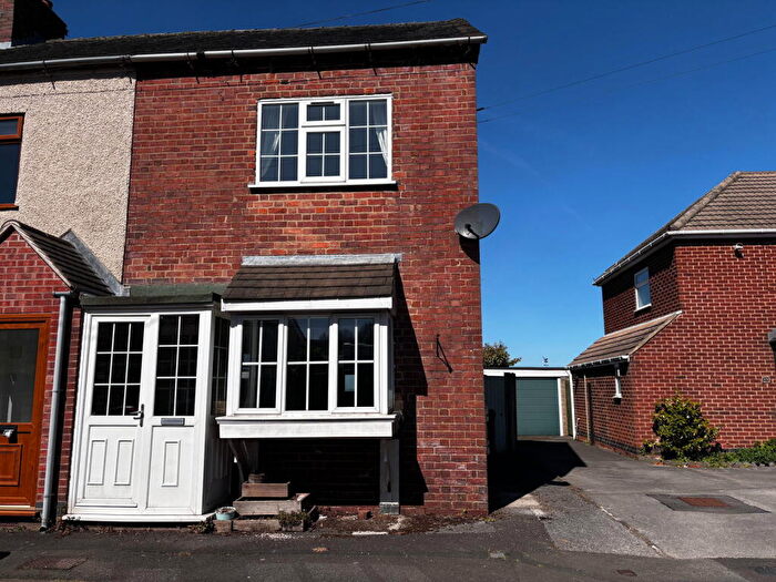 2 Bedroom Semi-Detached House For Sale In Millfield Street, Woodville, DE11