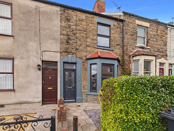 2 Bedroom Terraced House For Sale In Hanham Road, Kingswood, Bristol, BS15