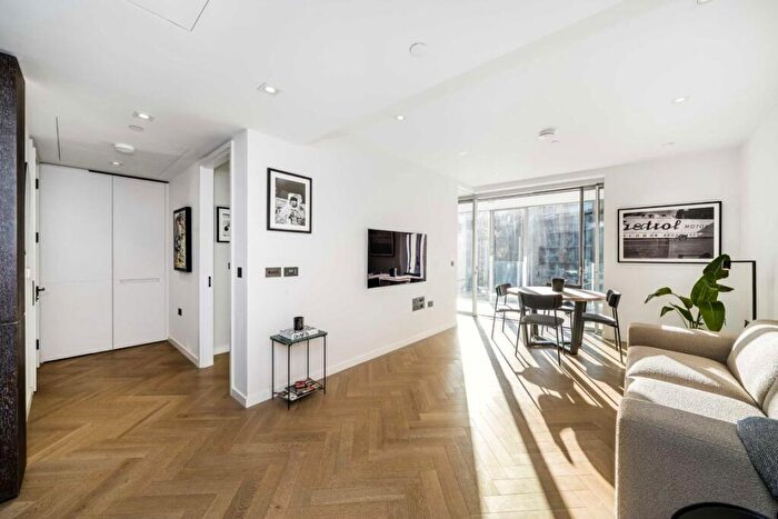 1 Bedroom Flat For Sale In Circus Road West, Battersea Power Station, SW11