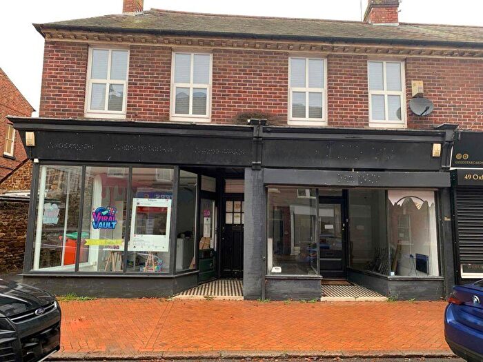 2 Bedroom Flat To Rent In Oxford Street, Wellingborough, NN8