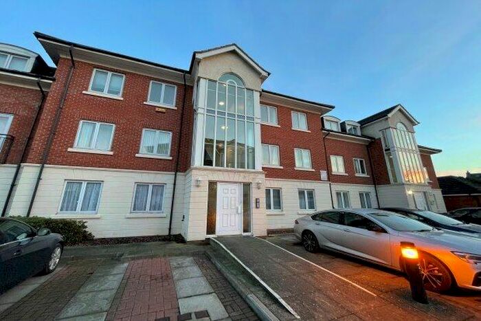 2 Bedroom Flat To Rent In Bradgate Street, Leicester, LE4