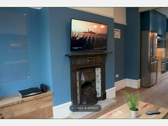 7 Bedroom Terraced House To Rent In Borrowdale Road, Liverpool, L15