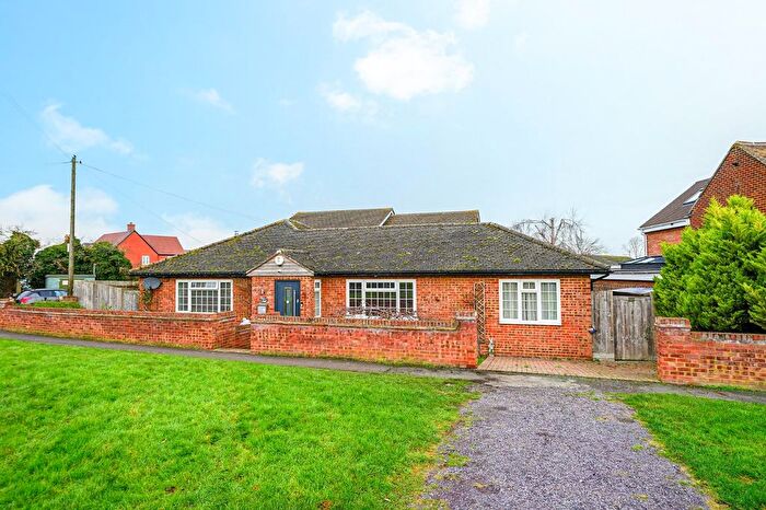 3 Bedroom Detached Bungalow For Sale In Manor Road, Cheddington, Leighton Buzzard, LU7