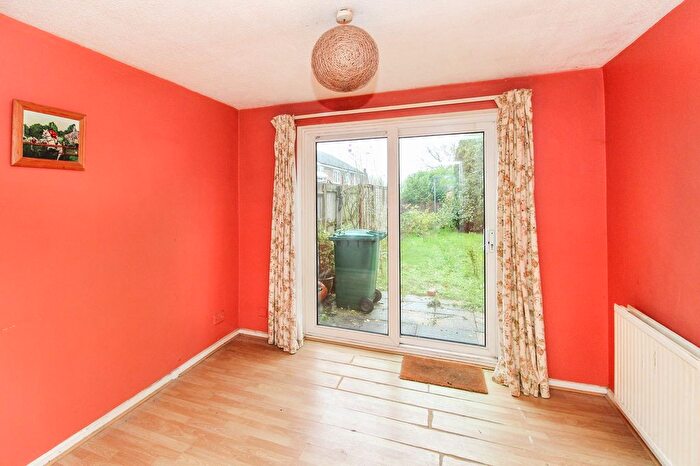 3 Bedroom Terraced House For Sale In Cuckmere Crescent, Crawley, West Sussex., RH11