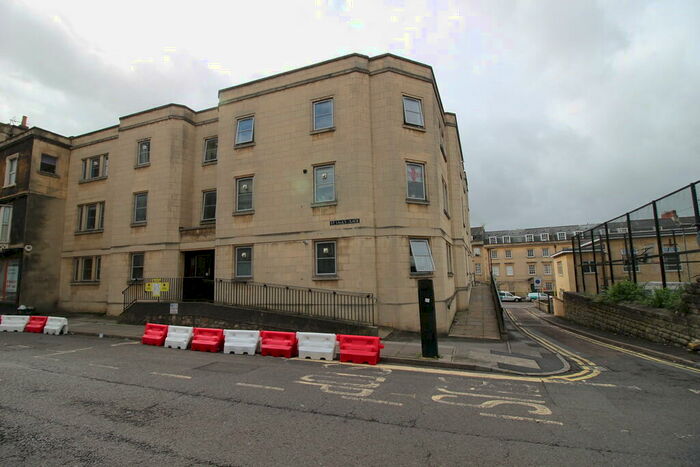 1 Bedroom Apartment To Rent In St. Pauls Place, Bath, BA1