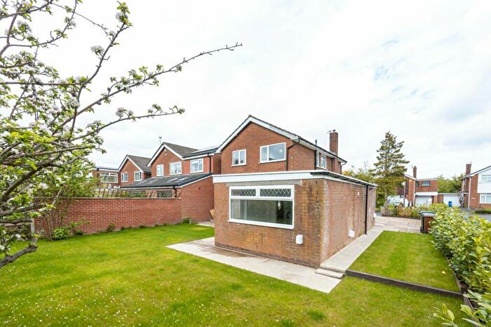 4 Bedroom Detached House For Sale In Ogden Road, Bramhall, Stockport, Greater Manchester, SK7