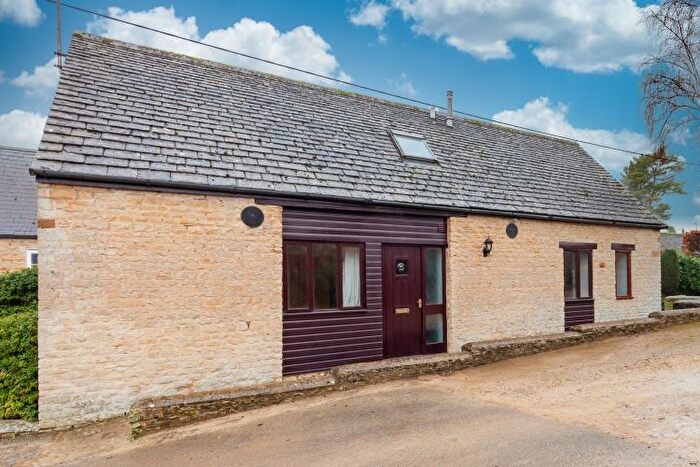 2 Bedroom Barn Conversion To Rent In North Side, Steeple Aston, Bicester, OX25