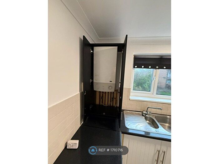 1 Bedroom Flat To Rent In Richmond Road, Sheffield, S13