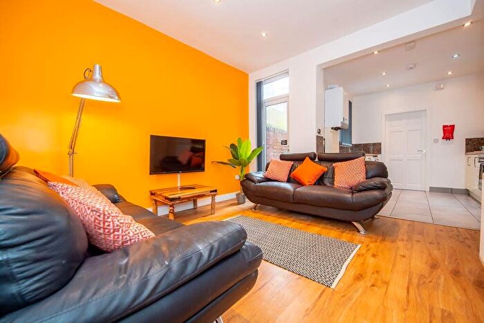 4 Bedroom House To Rent In Edinburgh Road, Liverpool, Merseyside, L7