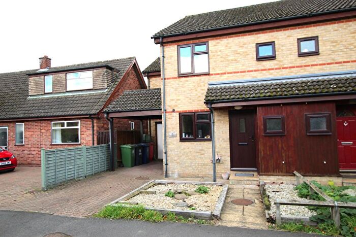 3 Bedroom Property To Rent In Rosemary Road, Waterbeach, CB25