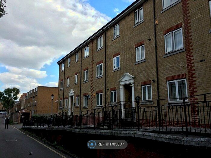 1 Bedroom Flat To Rent In Glamis Place, London, E1W