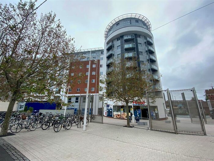 Studio To Rent In Gunwharf Quays, Portsmouth, PO1
