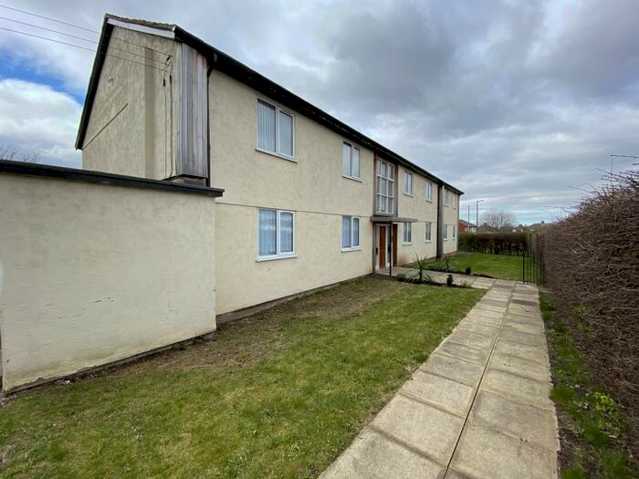 2 Bedroom Apartment To Rent In Prenton Hall Road, Prenton, CH43