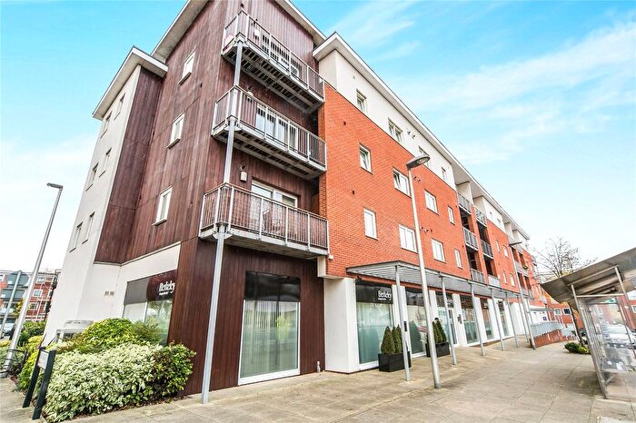 1 Bedroom Flat For Sale In Havergate Way, Reading, Berkshire, RG2