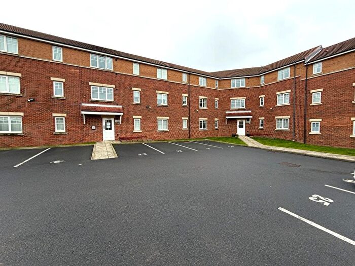 2 Bedroom Flat For Sale In Lady Mantle Close, Hartlepool, TS26