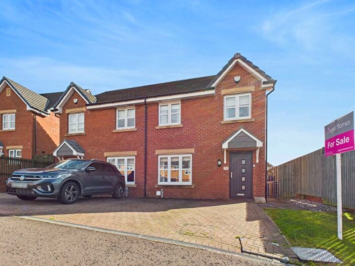 3 Bedroom Semi-Detached House For Sale In Monroe Avenue, Lindsayfield, East Kilbride, G75