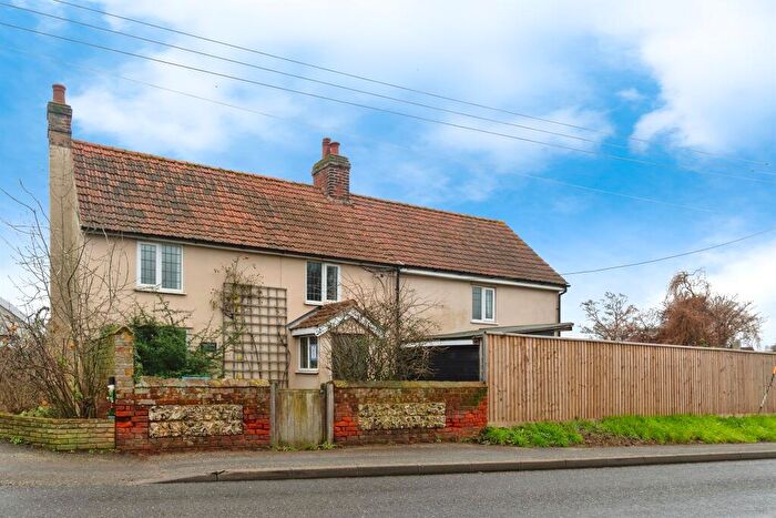 4 Bedroom Detached House For Sale In Lavenham Road, Great Waldingfield, Sudbury, CO10